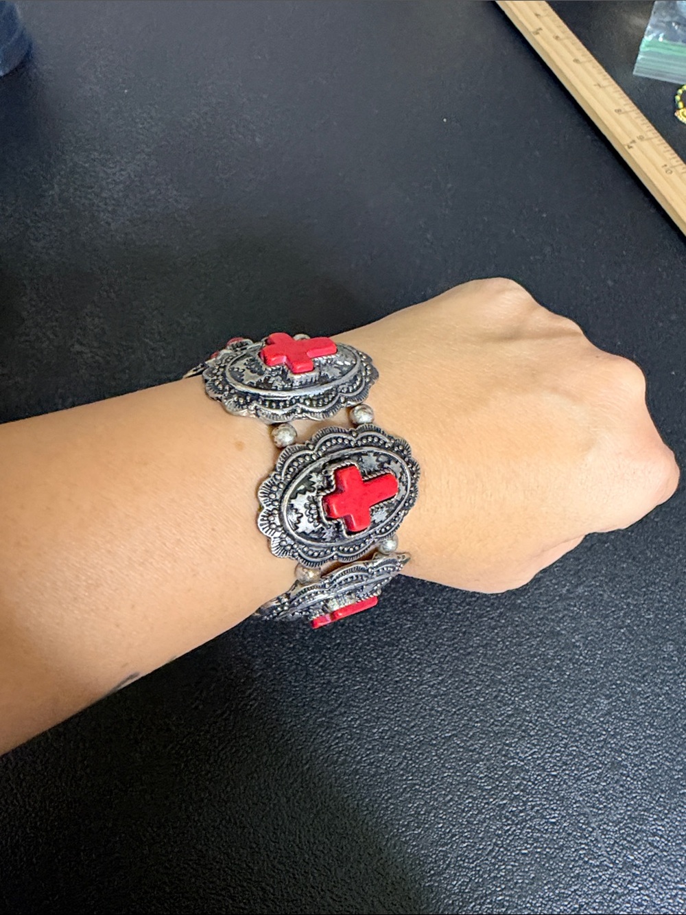 Boho Western Concho Red Cross Accent Silver-Plate Stretch Bracelet - Women